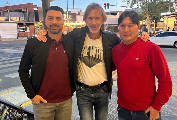 Versus / Julio Cáceres se reúne con reconocidos entrenadores: "Seguimos aprendiendo"
