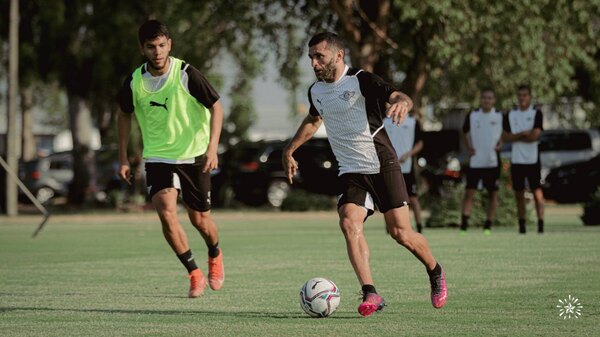 Versus / Antonio "Demonio" Bareiro anotó un gol en Reserva y pide cancha