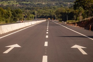 Ruta PY02: prosiguen las labores de ampliación y duplicación en Caacupé - .::Agencia IP::.