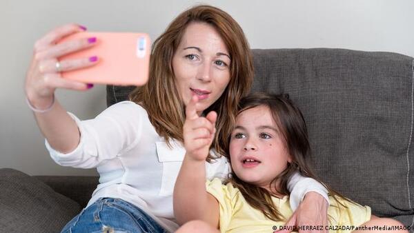 Fotos de niños en Internet: un peligro subestimado