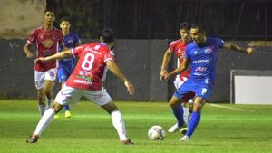 Independiente triunfa en el último suspiro