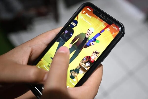 Lanzan en El Salvador videojuego en el que Bukele persigue a pandilleros - Mundo - ABC Color