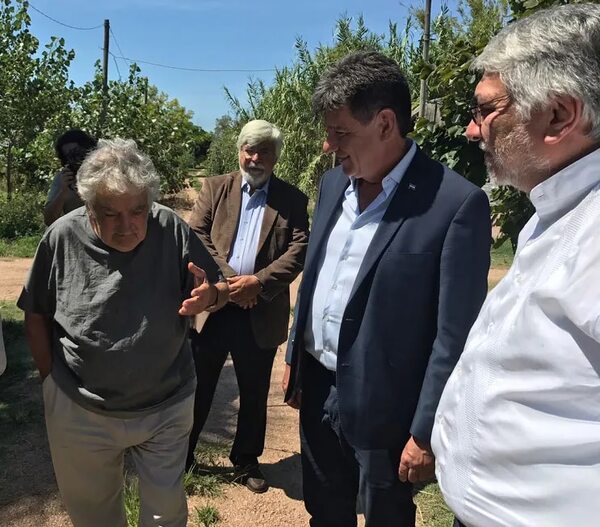 Pepe Mujica respalda hoy a Efraín y a la Concertación - Política - ABC Color