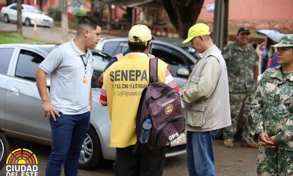 Municipalidad de CDE desarrolló jornada de minga ambiental en el barrio La Blanca – Diario TNPRESS