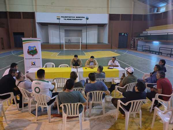 BUSCAN IMPULSAR EL DEPORTE MOTOR EN CAMBYRETÁ