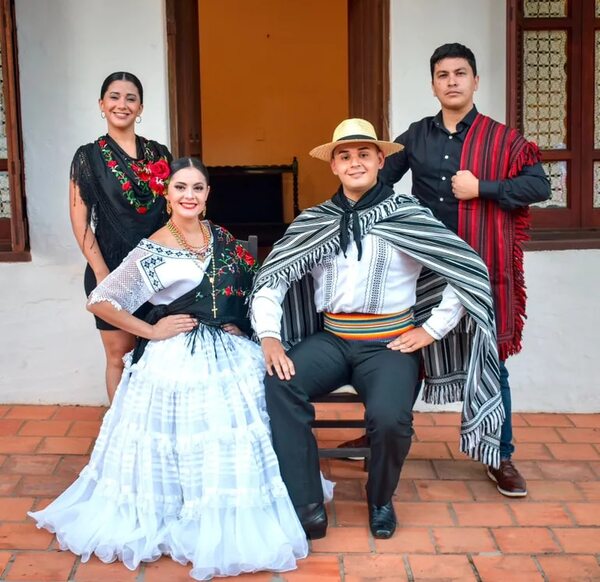 Artistas paraguayos viajarán a México para la XV edición del baile folclórico - Nacionales - ABC Color