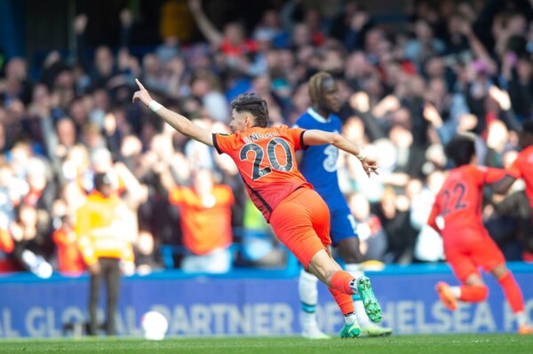 Versus / El récord que estableció el Brighton en la Premier League con el golazo de Julio Enciso