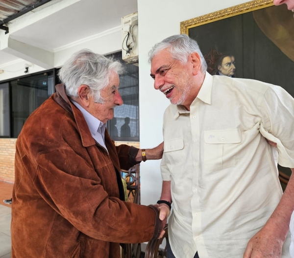 Pepe Mujica visitó a Fernando Lugo para conversar sobre unidad y estado de salud - Megacadena — Últimas Noticias de Paraguay