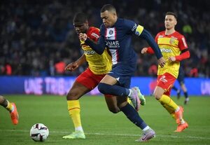 El PSG encarga media liga - Fútbol Internacional - ABC Color