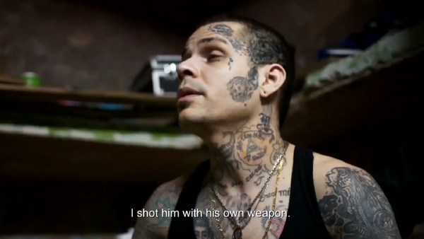 Tatuador que apareció en serie de Netflix es hallado muerto en penal de Concepción