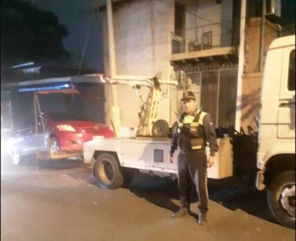 [VIDEO] Si fuiste a cancha de Olimpia y a la salida no encontras tu auto... buscá en el corralón