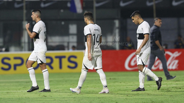 [VIDEO] Se fue el primer tiempo: Olimpia hizo un gol ante Nacional, pero ¡le anularon!