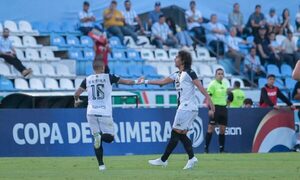 Tacuary se encuentra con la victoria en Villarrica - Radio Imperio