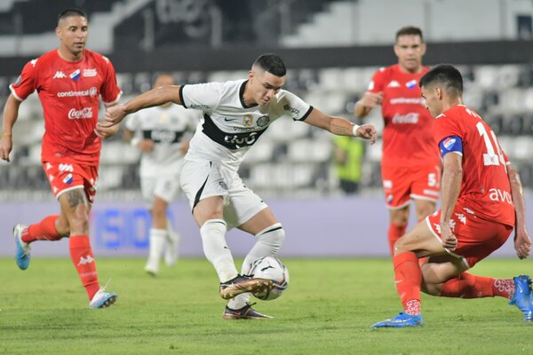 Nacional vence a Olimpia en clásico de Fundadores - La Tribuna