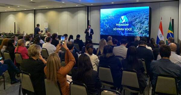 La Nación / Paraguay promociona su turismo en Foz de Yguazú