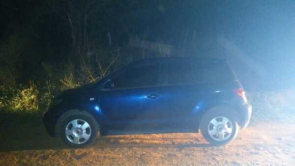 Automóvil robado es encontrado abandonado en General Artigas