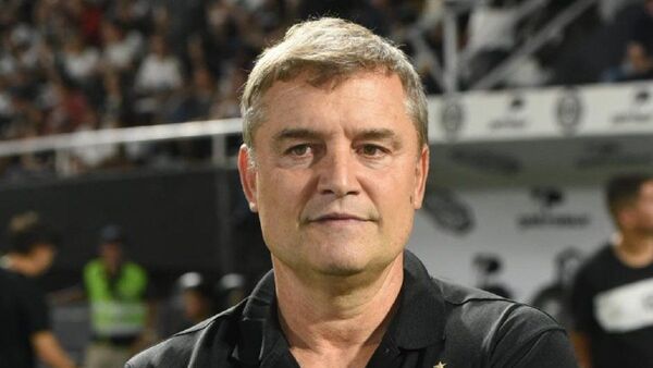 Diego Aguirre: "Es muy difícil que ganemos el Apertura"