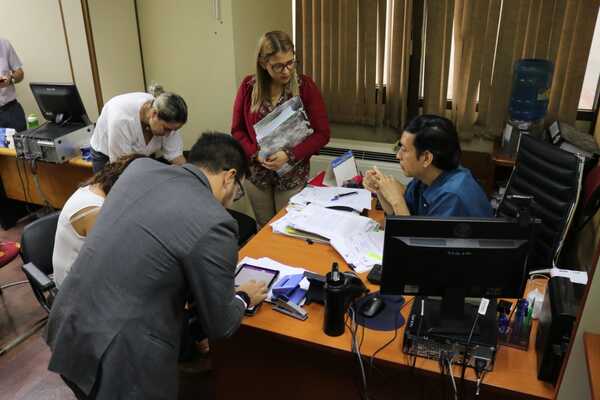 Desembolso irregular en Ministerio de la Mujer: fundaciones presentaron direcciones falsas | 1000 Noticias
