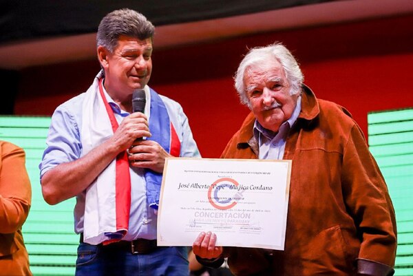 Pepe Mujica: “Vale la pena juntarse para cambiar la realidad” - El Independiente