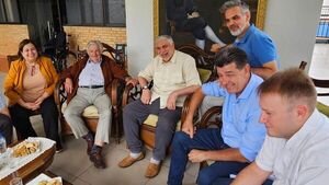 "Truco sucio" con imagen de Lugo molesta a Jorge Querey