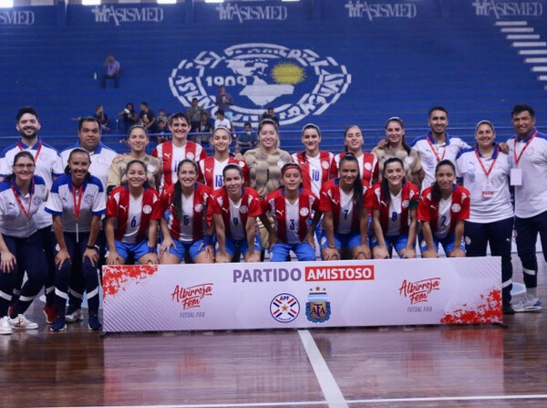 Cierre de amistosos ante Argentina - APF