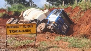 Hombre fallece aplastado por un camión en Alto Paraná - Noticias Paraguay