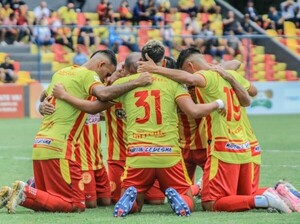 Jornada matinal de triunfo y empate - APF