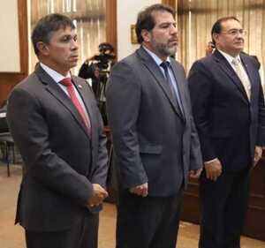 Jurado de Enjuiciamiento encubre a jueces y fiscales que prostituyen el Poder Judicial y Ministerio Público
