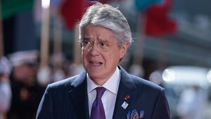 Hospitalizan al presidente de Ecuador, Guillermo Lasso, por una infección en las vías urinarias