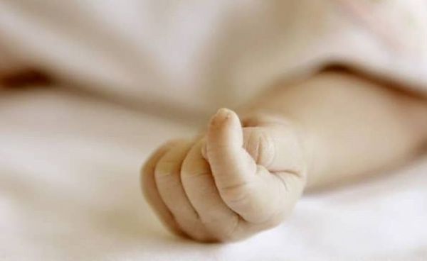 Investigan muerte presuntamente violenta de un recién nacido - Noticiero Paraguay