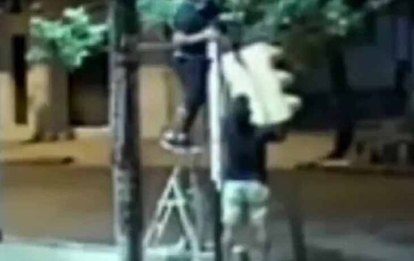 Ni semáforos se salvan: Cables de poste apeligran tras inaudito robo en Asunción – Prensa 5