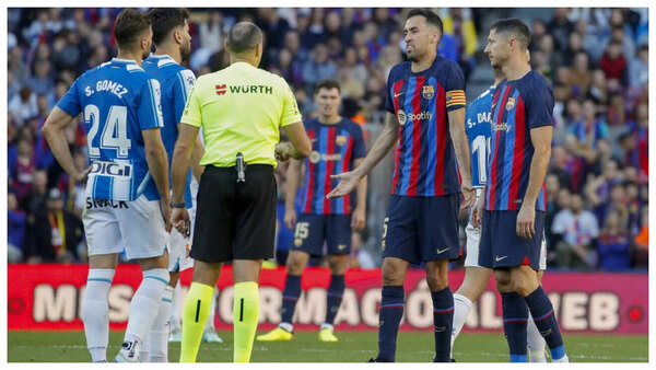 Versus / Laporta dice que el Barcelona no compró árbitros y denuncia una campaña de desprestigio