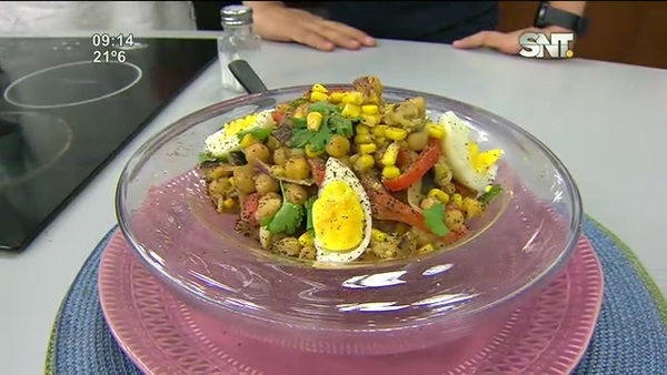 Bloque Cocina de la Mañana de Cada Día: ''Ensalada de Garbanzo'' - SNT