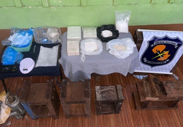 Allanan laboratorio clandestino de cocaína e incautan varias evidencias en CDE