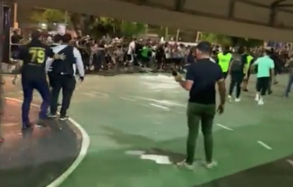 Versus / ¿Qué pasó en Para Uno? Escándalo entre hinchas y jugadores
