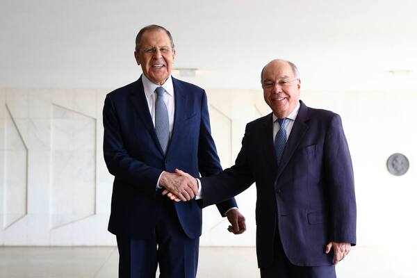 El canciller ruso Serguei Lavrov llegó a Brasil para una visita de Estado - .::Agencia IP::.