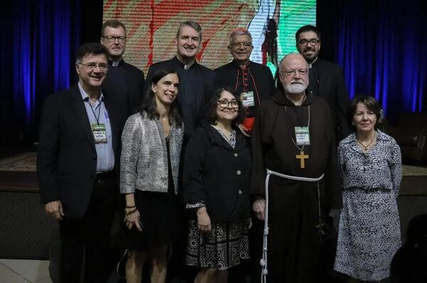 Exmiembro de la comisión papal sobre abusos: Las víctimas no son escuchadas - Mundo - ABC Color
