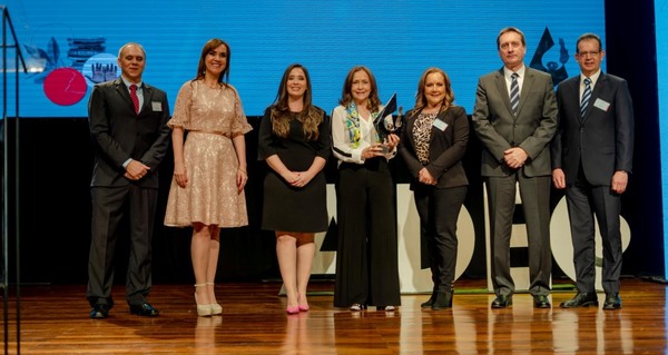 ADEC habilita periodo para postularse a los premios