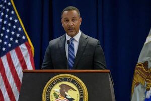 Conferencia de prensa: EE.UU. acusa a China de abrir una comisaría ilegal de Policía en Nueva York - Mundo - ABC Color