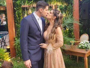 Benjamín Hockin celebra la vida de su esposa, “la mujer más maravillosa del mundo” - Gente - ABC Color
