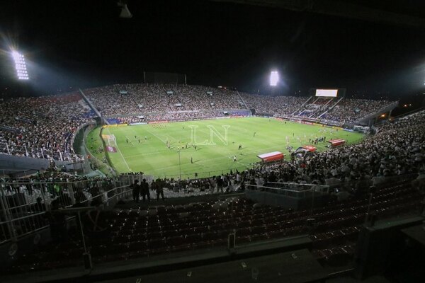 Versus / La cantidad de entradas vendidas para el partido copero de Olimpia