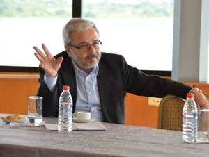 Diario HOY | Pedido de que Lugo se arrodille ante el PLRA: “Es muy demencial”, responde Querey