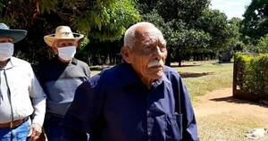 La Nación / Abuelito cumplió 104 años en San Pedro y reveló que el secreto es tomar mucha leche
