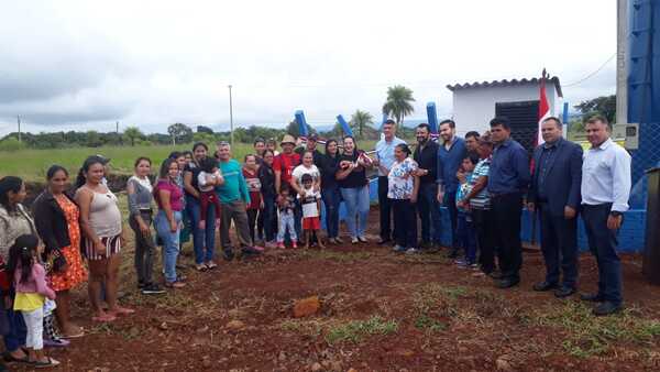 Municipalidad inauguró pozo artesiano en la fracción Babilonia - Radio Imperio