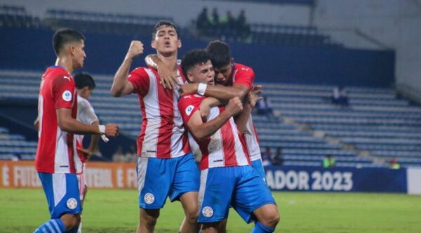 Duelo crucial para la Albirrojita