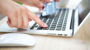 Compras en internet mueven USD 7,3 millones en febrero