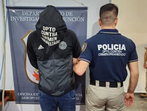 Llega deportado presunto implicado en hurto e incendio de la Municipalidad de Encarnación · Radio Monumental 1080 AM