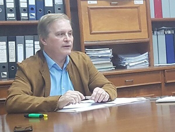 Declaración jurada con datos erróneos no puede ser un hecho punible, según juez · Radio Monumental 1080 AM
