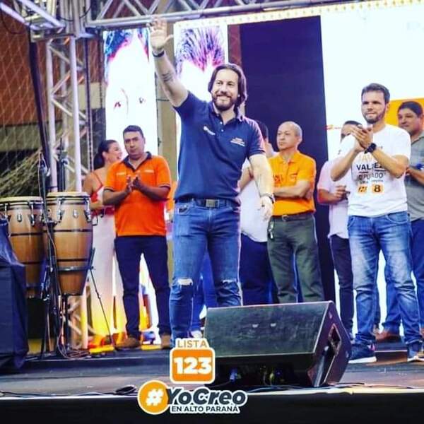 Rubén Velázquez recibe masivo respaldo en último tramo de campaña proselitista - La Clave