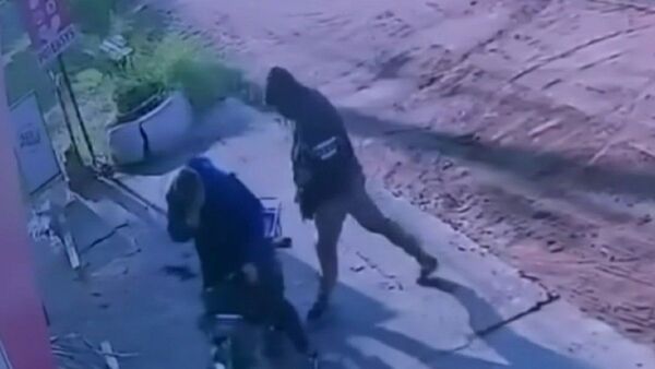 Diario HOY | Comerciante habló con madre del asaltante abatió: "Ella no justifica acción del hijo"